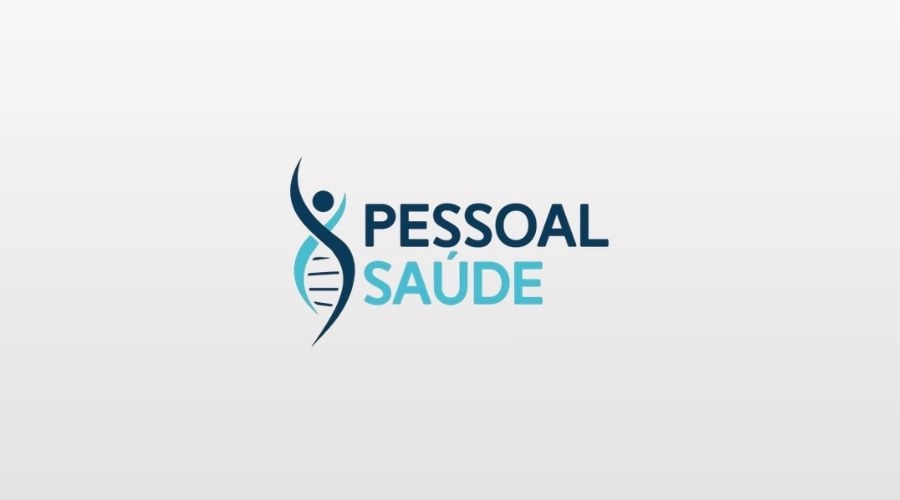 Equipe corporativa analisando os benefícios da Pessoal Saúde Empresarial