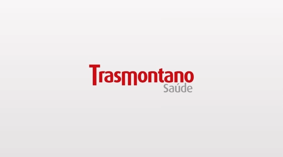Diretoria de RH avaliando as vantagens financeiras e a rede própria do Plano de Saúde Trasmontano pelo CNPJ
